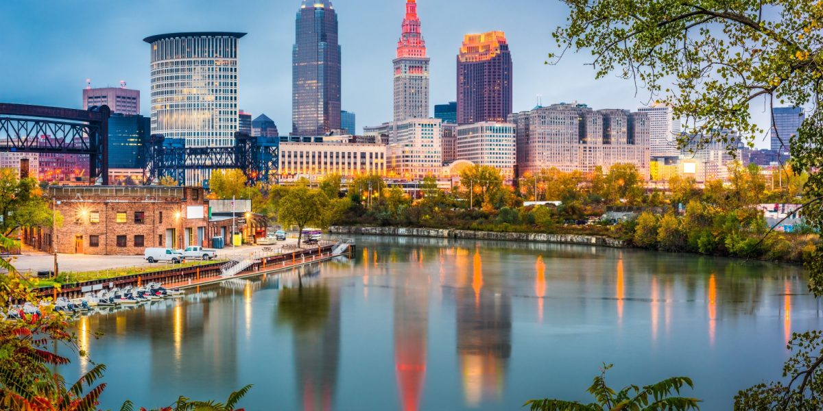 Cleveland, Ohio, USA skyline on the river